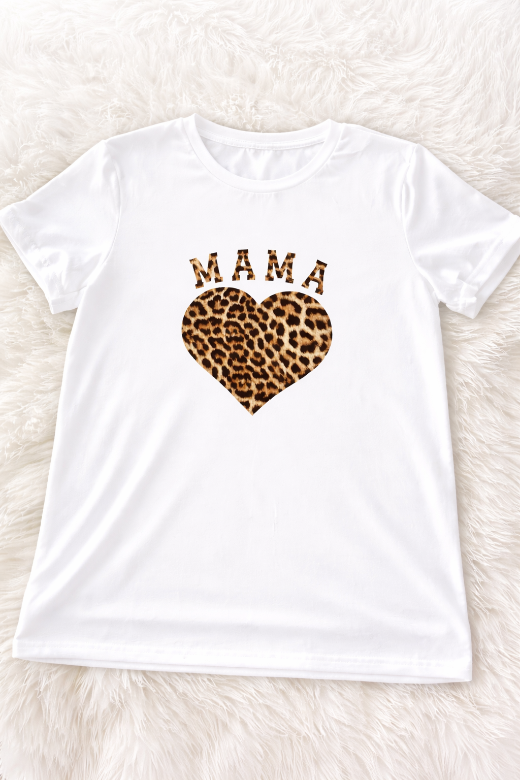 T-shirt Maman – Motif Léopard (Entièrement personnalisable)